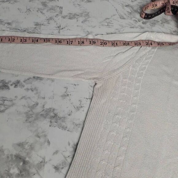 Liz Lange Maternity White Longsleeve Sweater - Picture 3 of 15